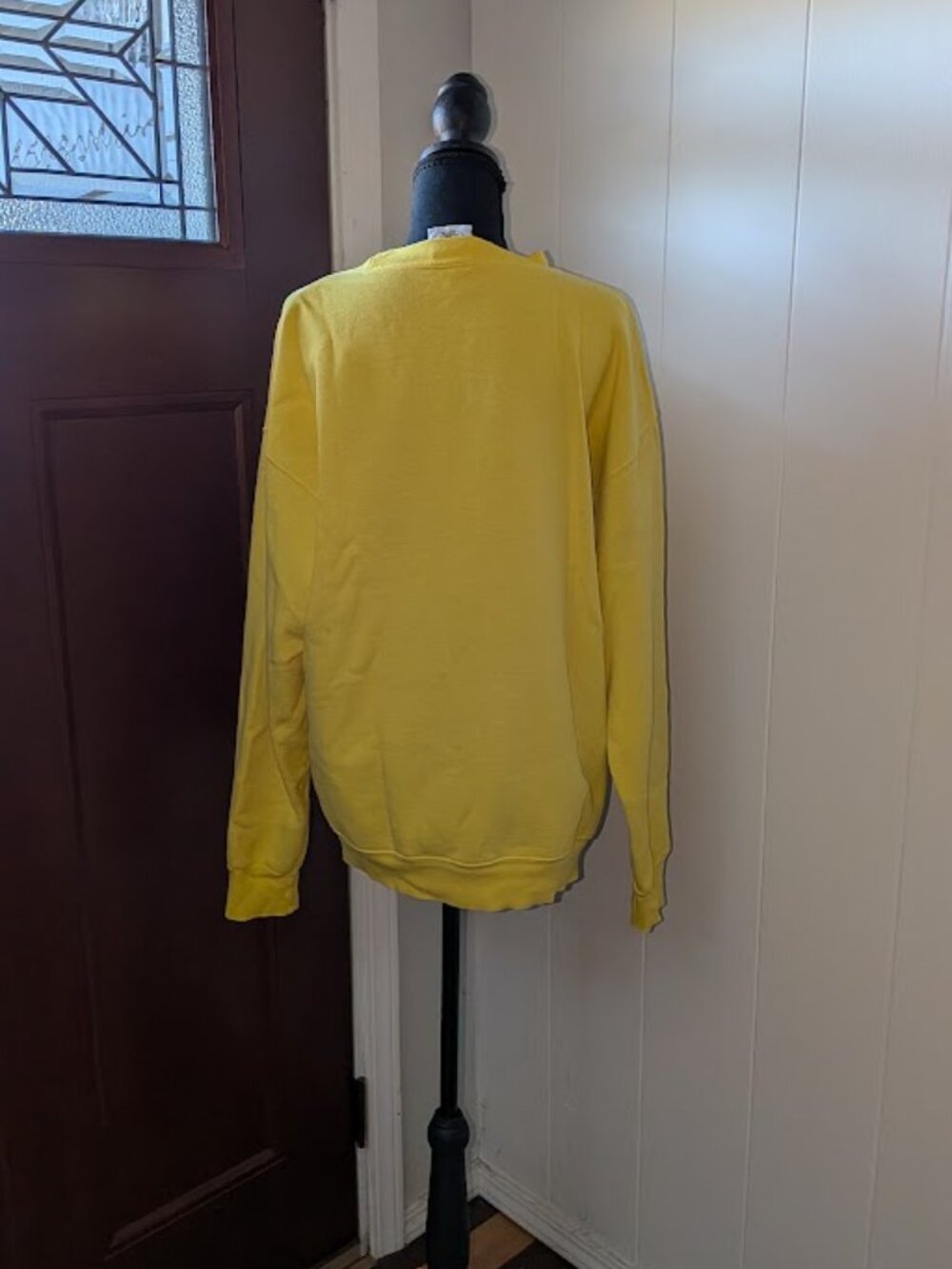 Yellow Mickey Graphic Women's Vintage Sweatshirt Size Large - Picture 3 of 14